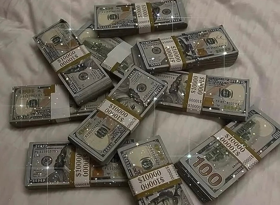 Sparkling money representing the financial power of a fuck off fund